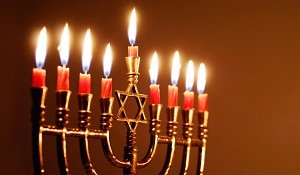 19 та 20 грудня «Ханукальний вогник» у МБФ «Єврейський Хесед «Бней Азріель»